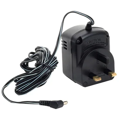 Charger for digital gauges, UK, 230 V, 3-pin square